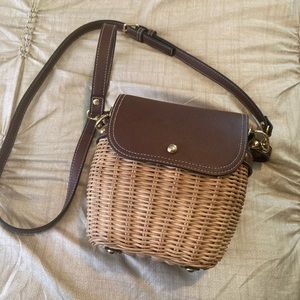 Tommy Bahama basket purse